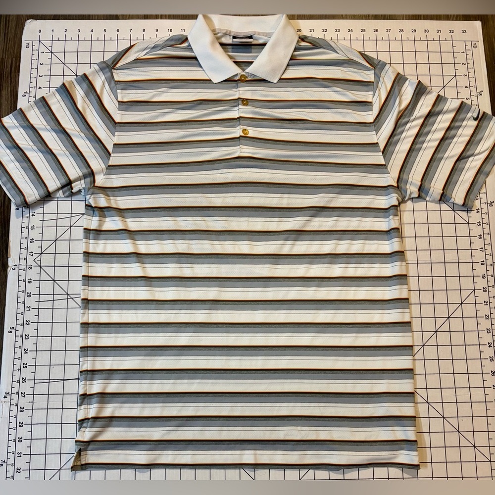 Nike Golf Men’s Size Large White/Gray Striped Dri Fit‎ Polo Shirt